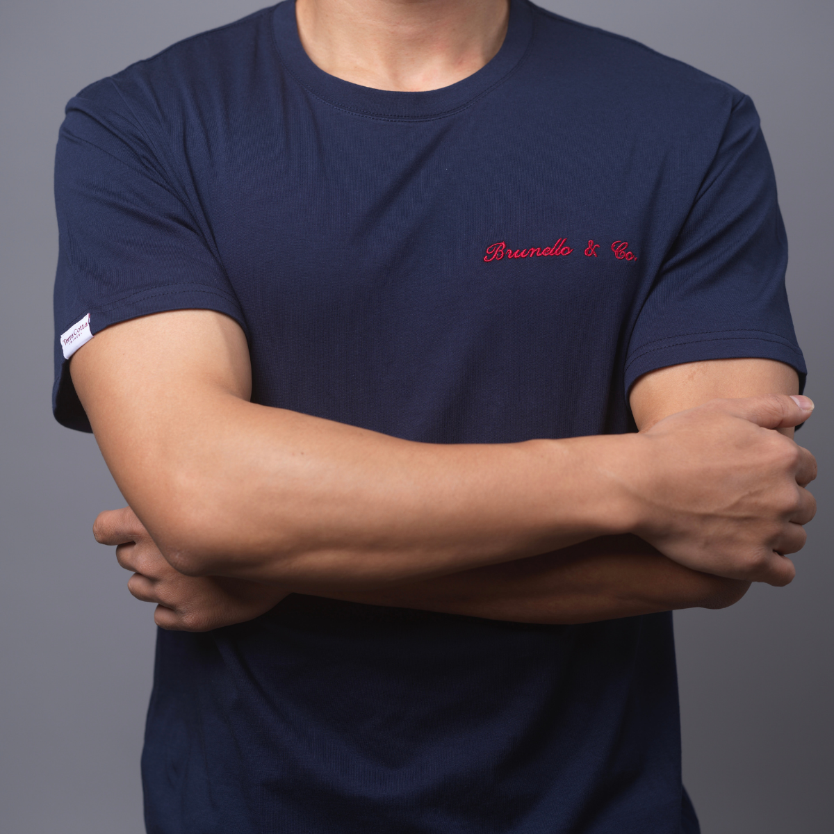 [Pre-Order] Personalized Navy Cotton T-Shirt with Wine-Themed Embroidery Design