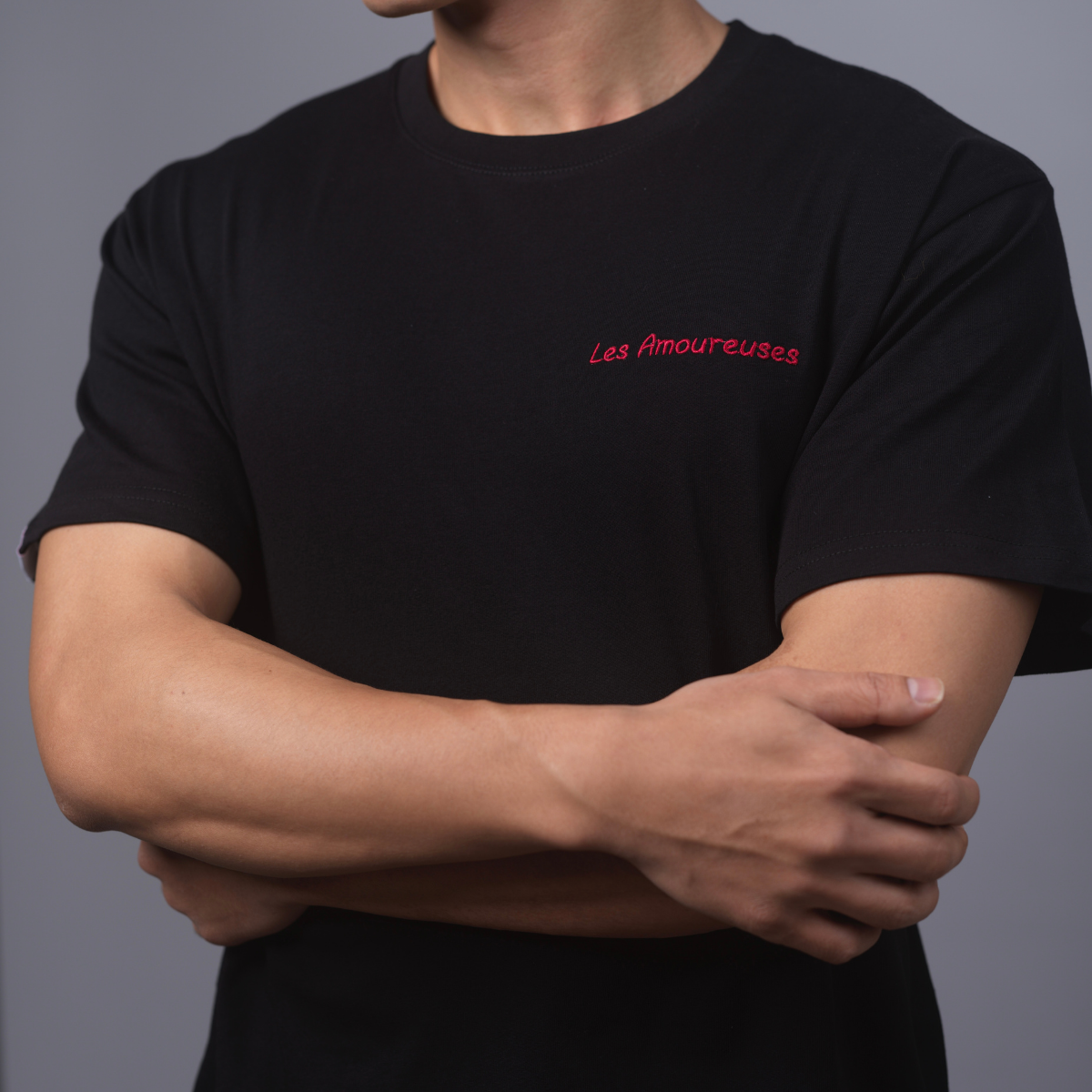 [Pre-Order] Personalized Black Cotton T-Shirt with Wine-Themed Embroidery Design