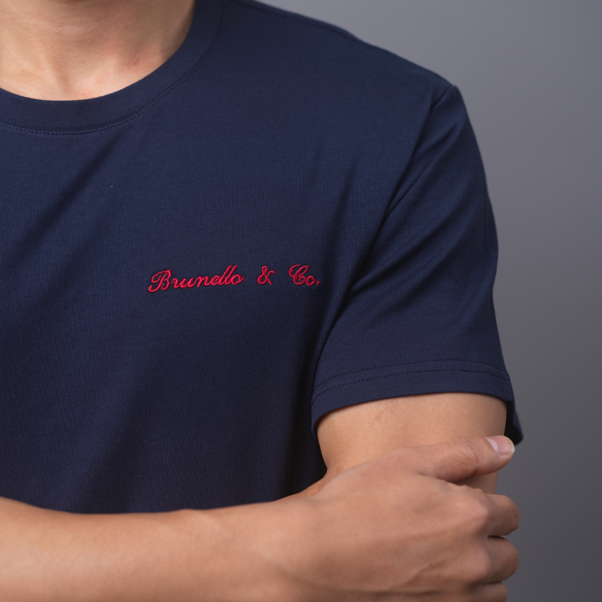 [Pre-Order] Personalized Navy Cotton T-Shirt with Wine-Themed Embroidery Design